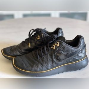 Nike x Balmain Roshes s7 Black and gold